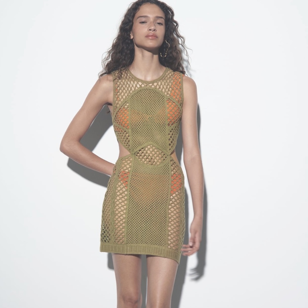 Single pc 🔥 Zara limited edition sexy bohemian knit dress